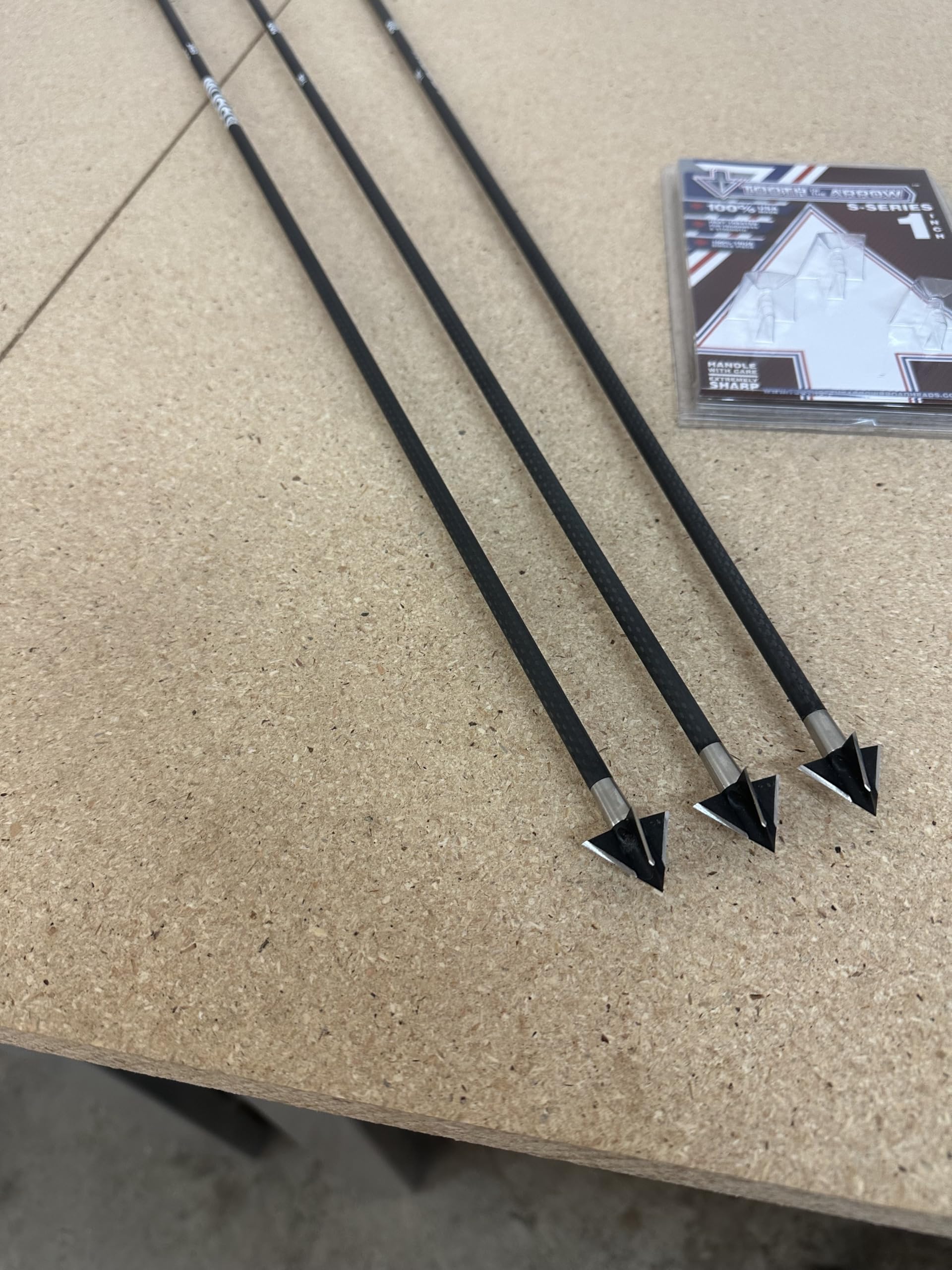 Tooth of the Arrow Broadheads Broadheads & Field Points TOTA | 100 grain broadhead | 1-inch solid | fixed blade